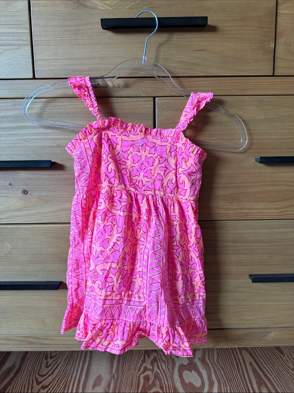 Vineyard Vines Pink & Coral Ruffled Girls Sundress Size 4